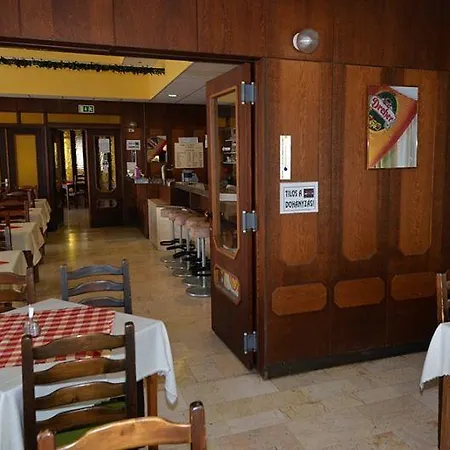 Agro Hotel 2*