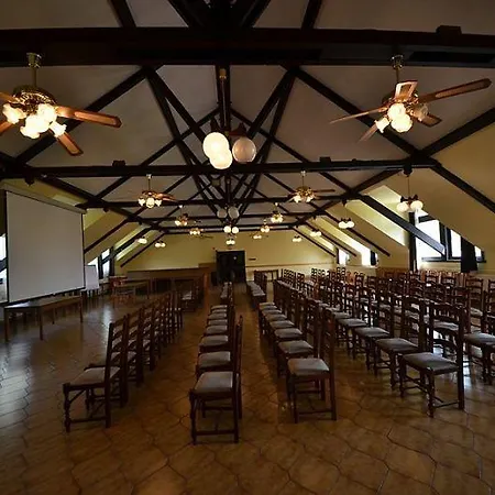 Agro Hotel 2*