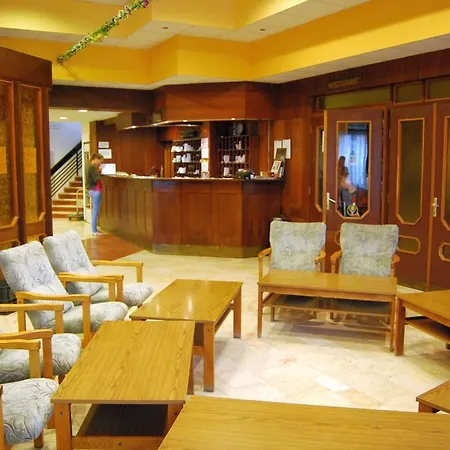 Agro Hotel 2*